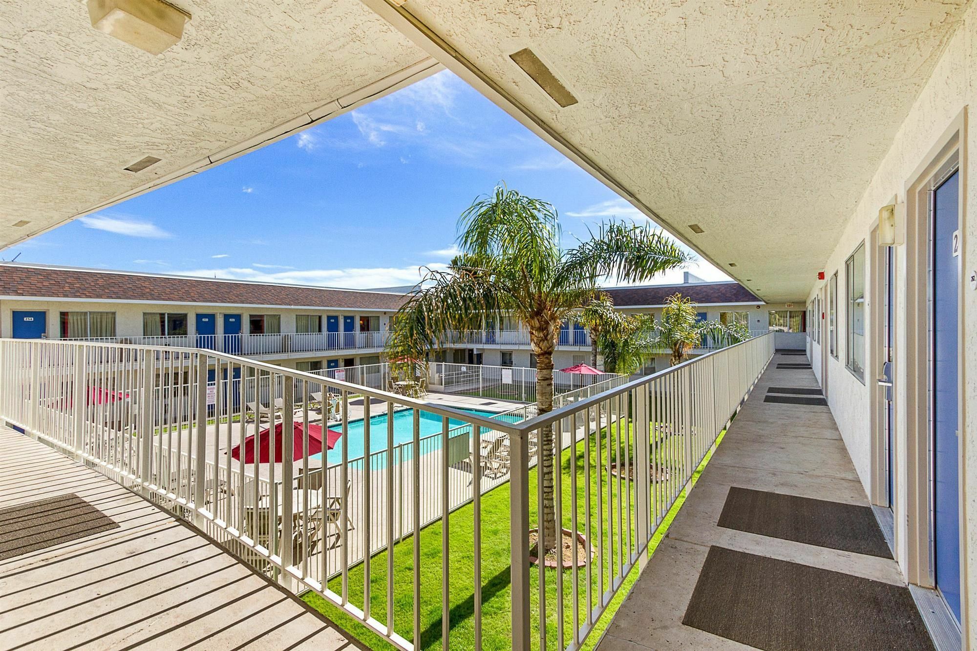 Motel 6-Phoenix, Az - North Bell Road Exterior foto
